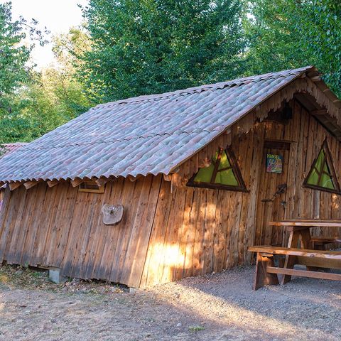 HÉBERGEMENT INSOLITE 4 personnes - Cabane Hansel 4 pers