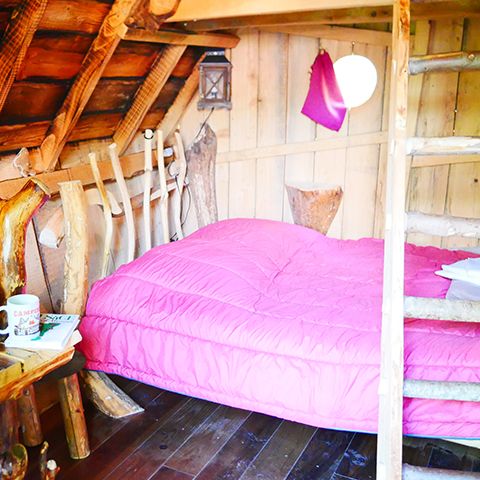 HÉBERGEMENT INSOLITE 3 personnes - Cabane Sorcière 3 pers