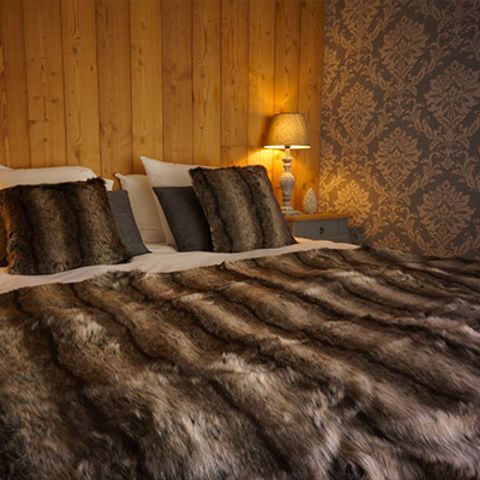 CHALET 6 personnes - Chalet de Charlène 3 chambres 120m² - TV - LV - Sauna Privatif - Terrasse couverte - Linge fourni