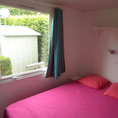 MOBILHOME 4 personnes - Standard 25m² - 2 chambres + terrasse non-couverte
