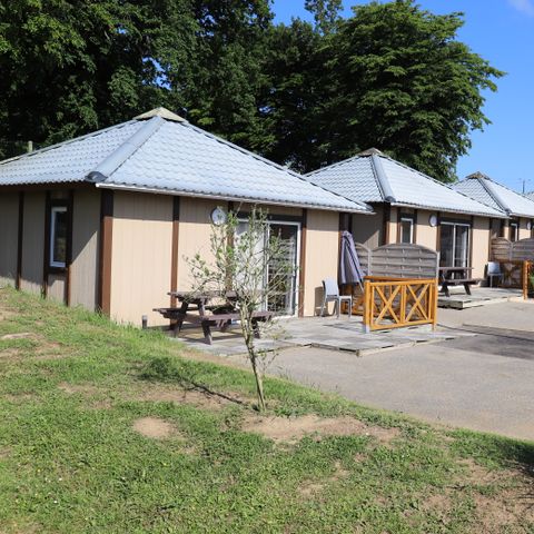 MOBILHOME 4 personnes - Chalet Standard 35m² - 2 chambres + terrasse non-couverte - PMR