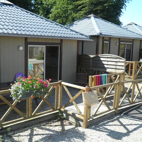 MOBILHOME 4 personnes - Chalet Standard 35m² - 2 chambres + terrasse non-couverte - PMR
