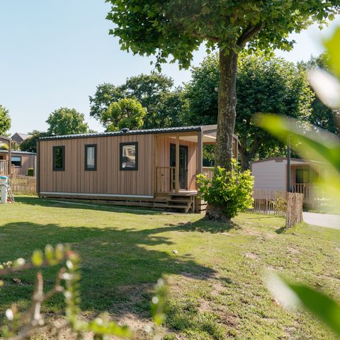MOBILHOME 4 personnes - Confort 24.2 m² - 2 chambres - Terrasse intégrée
