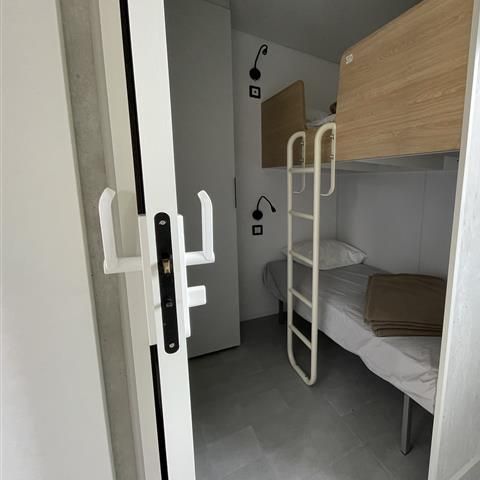 MOBILHOME 4 personnes - Mobilhome PMR - 2 chambres + terrasse couverte
