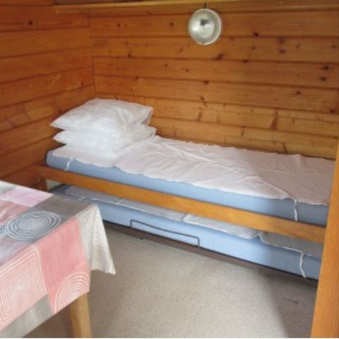 BUNGALOW 4 personnes - CABIN sans sanitaires