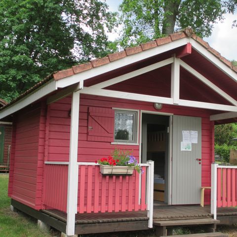 BUNGALOW 2 personnes - CABIN sans sanitaires - 2 personnes inclus possibilité 2 personnes en supplément à réserver auprès du camping