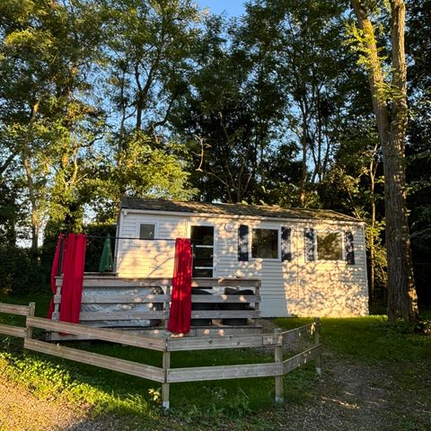 BUNGALOW 2 personnes - 11-Bungalow Les Croisettes 30m2 (2ch - 2/6pers) + jaccuzzi + lits faits + serviette + kit boissons - prix pour 2 personnes