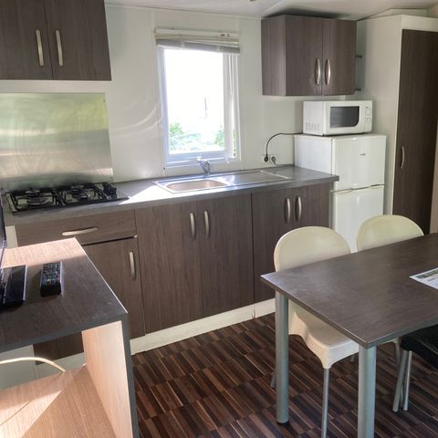 MOBILHOME 2 personnes - 09-Mh Grand Confort 6 pers avec grande terrasse - prix pour 2 personnes