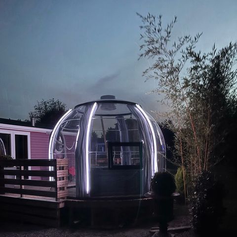 MOBILHOME 2 personnes - 13-La Folle entreprise 32m2 (2ch - 2/6pers.) + Jaccuzzi + Lits faits + serviette + kit boissons + TV - prix pour 2 personnes