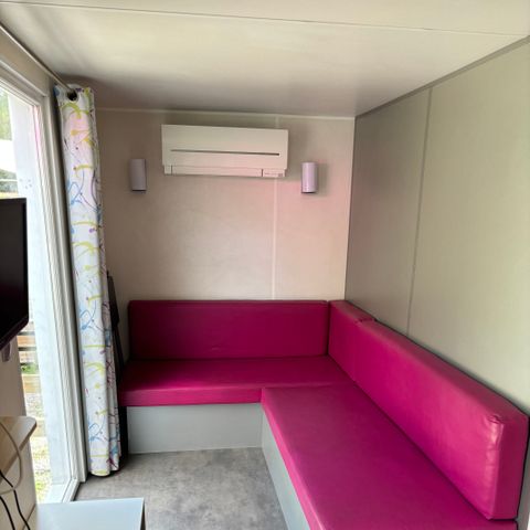 MOBILHOME 2 personnes - 13-La Folle entreprise 32m2 (2ch - 2/6pers.) + Jaccuzzi + Lits faits + serviette + kit boissons + TV - prix pour 2 personnes