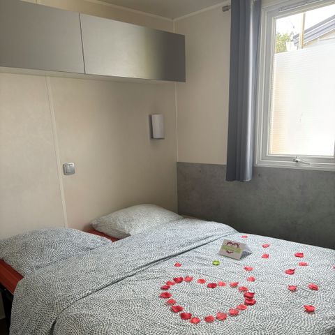 BUNGALOW 2 personnes - 15-Bungalow Grand Marais 32m2 (2ch - 2/6pers.) + Jaccuzzi + Lits faits + serviette + kit boisson - prix pour 2 personnes