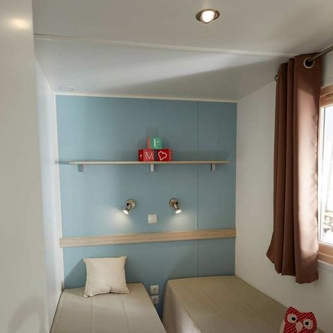 MOBILHOME 4 personnes - Confort TV - 2 chambres + terrasse -