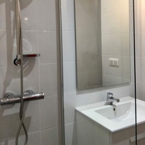 GÎTE 6 personnes - Gîte 2 chambres avec jacuzzi