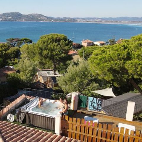 APPARTEMENT 4 personnes - Appartement Bellevue - Vue Mer - Jacuzzi privatif - Climatisation et TV