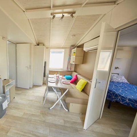 MOBILHOME 4 personnes - Comfort | 2 Ch. | 4 Pers. | Terrasse surélevée | Clim.