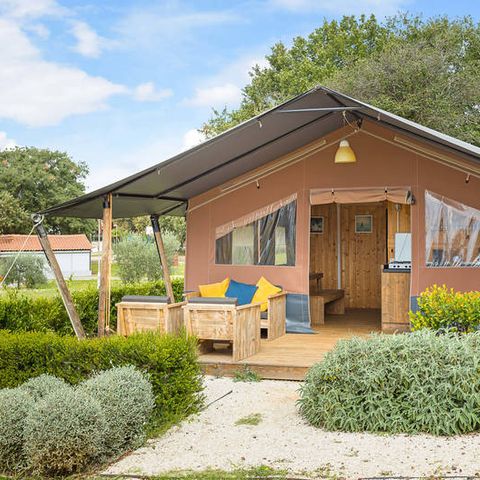 TENTE TOILE ET BOIS 6 personnes - Safaritent sanitaire