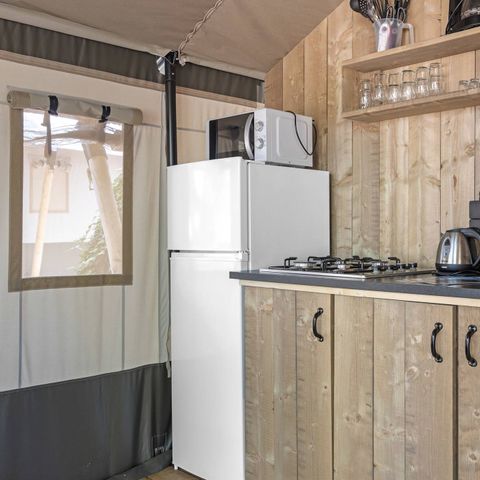 TENTE TOILE ET BOIS 6 personnes - Safaritent sanitaire