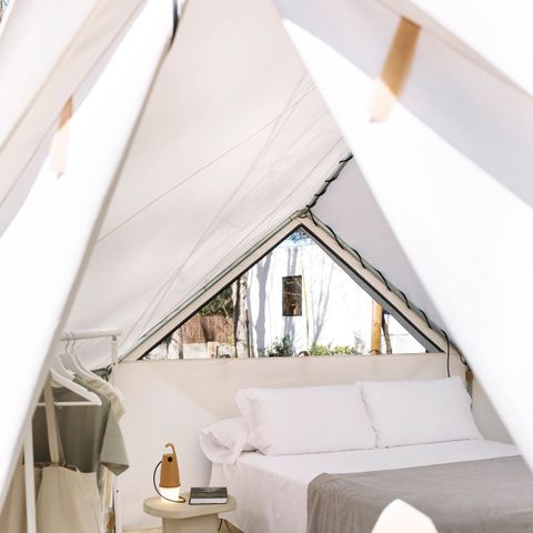 Tente en toile et en bois 2 personnes - Bell Tent