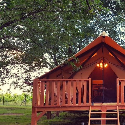 TENTE TOILE ET BOIS 4 personnes - Lodge (L1)