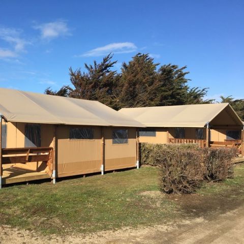 Tente en toile et en bois 5 personnes - Tente Woody 25m² 2Chambres SANS SANITAIRES