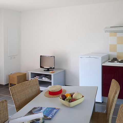 MAISON 6 personnes