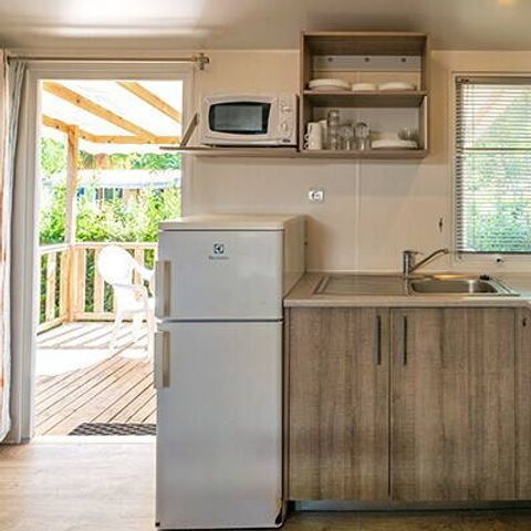 MOBILHOME 6 personnes - Comfort | 3 Chambres | 6 Couchages | Terrasse semi couverte | 1 Salle de bain | Climatisation