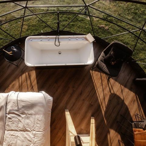 HÉBERGEMENT INSOLITE 4 personnes - Houx rond