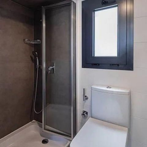 HÉBERGEMENT INSOLITE 2 personnes - Petite maison