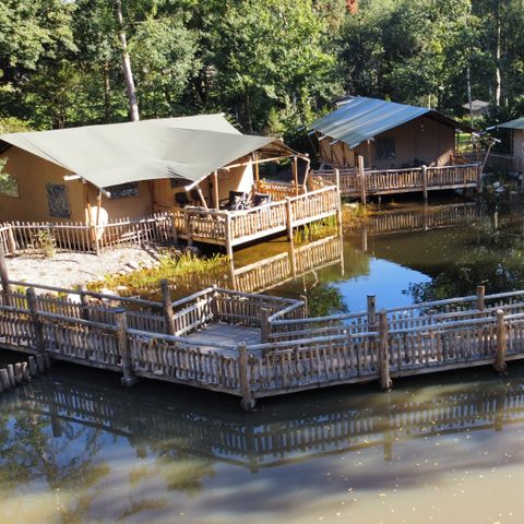 TENTE TOILE ET BOIS 2 personnes - Luxe avec sanitaires