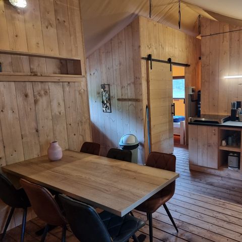 Tente en toile et en bois 6 personnes - Luxe avec sanitaires