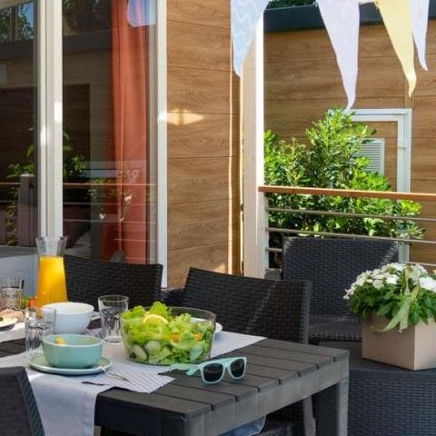 MOBILHOME 5 personnes - SUPERIOR JACUZZI
