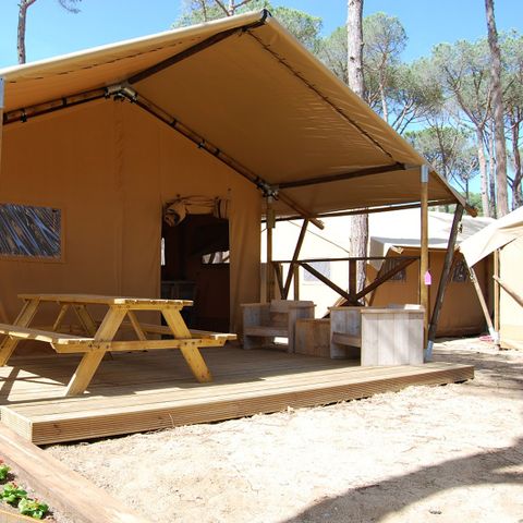 Tente en toile et en bois 6 personnes - (SAF6)