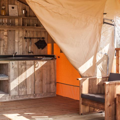 TENTE TOILE ET BOIS 6 personnes - (SAF6)
