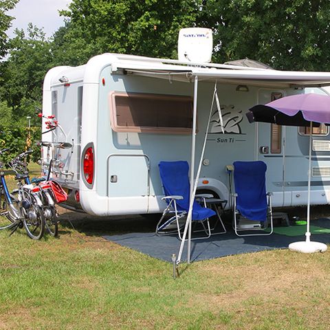 Emplacement - Emplacement pour camping-car Chien autorisé sauf piscine