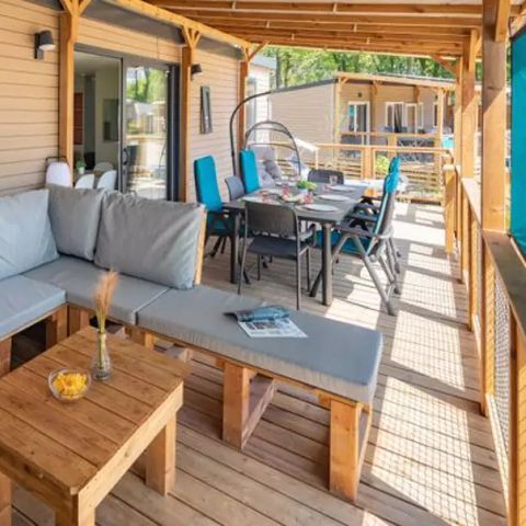 MOBILHOME 7 personnes - Mobil-home | Ultimate Plus | 3 Ch. | 6/8 Pers. | Terrasse Lounge | 2 SDB | Clim. | TV | By Roan