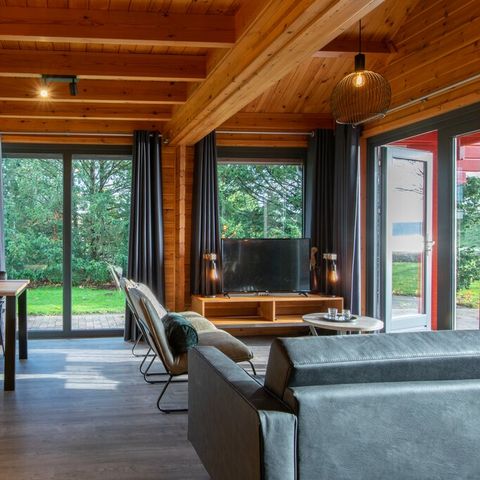 LODGE 6 personnes - Cabane en rondins relookée