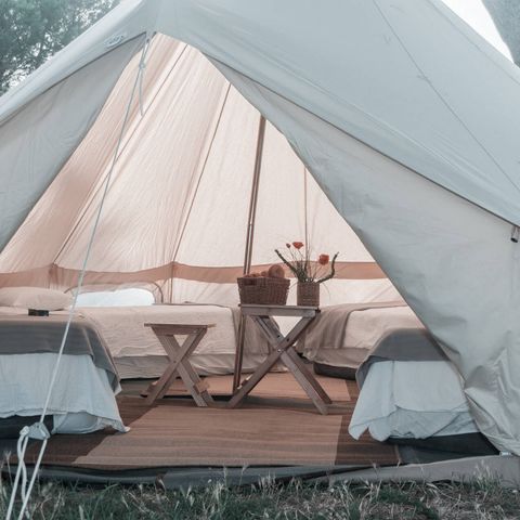 Tente en toile et en bois 4 personnes - Glamping 4P