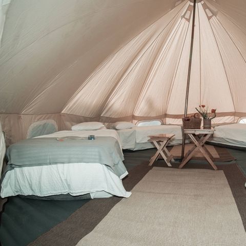 Tente en toile et en bois 4 personnes - Glamping 4P