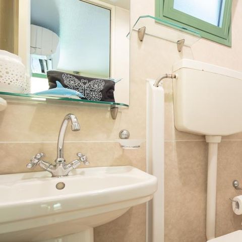 MOBILHOME 5 personnes - MODEL G - BASIC