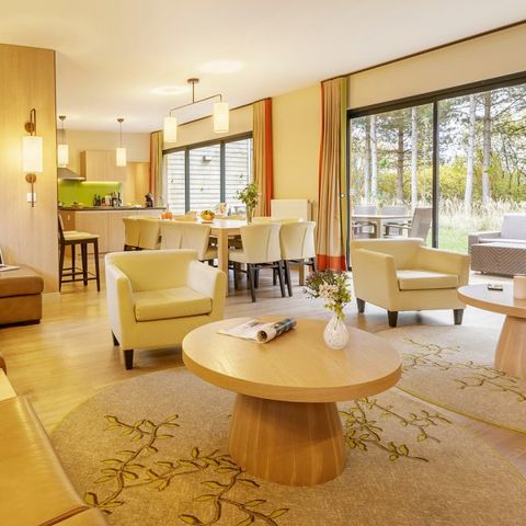 MAISON 12 personnes - VIP BD456