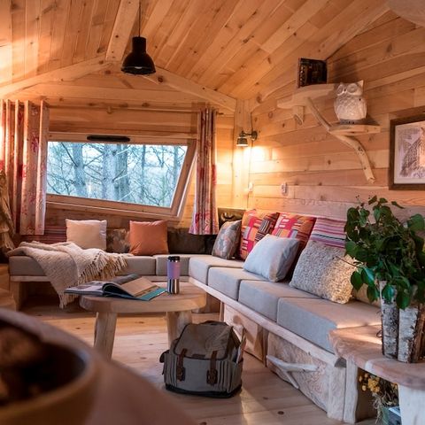 Hébergement 4 personnes - Maison de l'arbre BD400