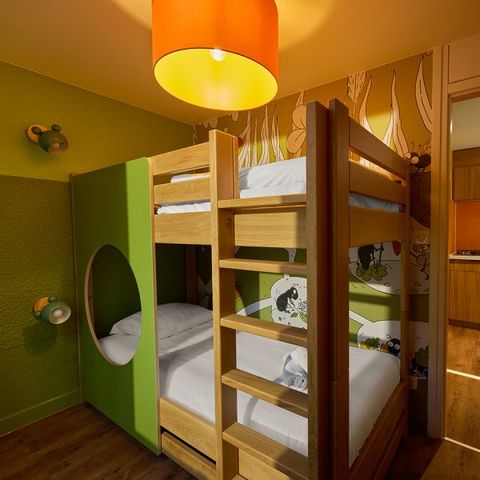 HÉBERGEMENT INSOLITE 4 personnes - Mini Monde CH2743