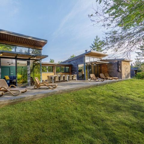 HÉBERGEMENT INSOLITE 12 personnes - Cottage Bois 12 personnes