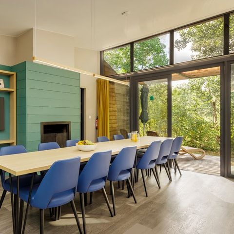 HÉBERGEMENT INSOLITE 12 personnes - Cottage Bois 12 personnes