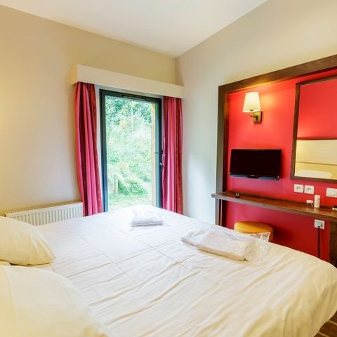 MAISON 12 personnes - VIP TF962