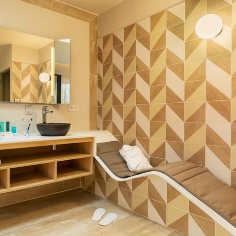 BUNGALOW 4 personnes - Exclusivité VIP TF970