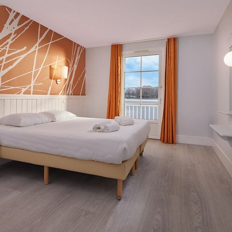 BUNGALOW 8 personnes - Cottage Bord de Lac 8 personnes