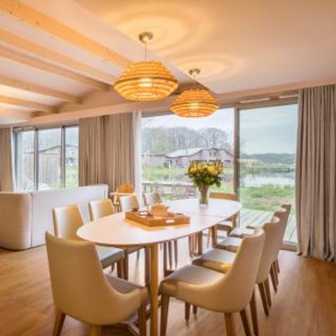 BUNGALOW 8 personnes - VIP VN1034