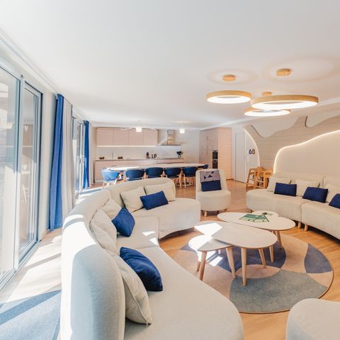 BUNGALOW 12 personnes -  12 personnes