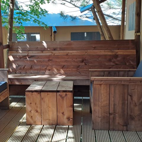 TENTE TOILE ET BOIS 6 personnes - Safari Prestige Plus 6pers 3ch 1SDB 49m²